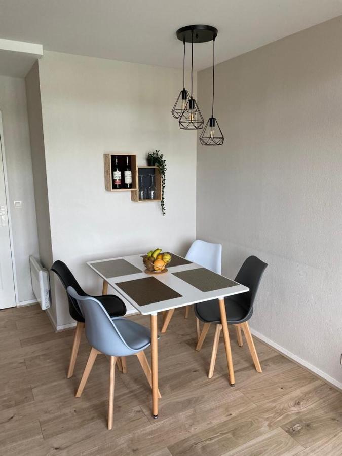 Au Calme Face Au Appartement